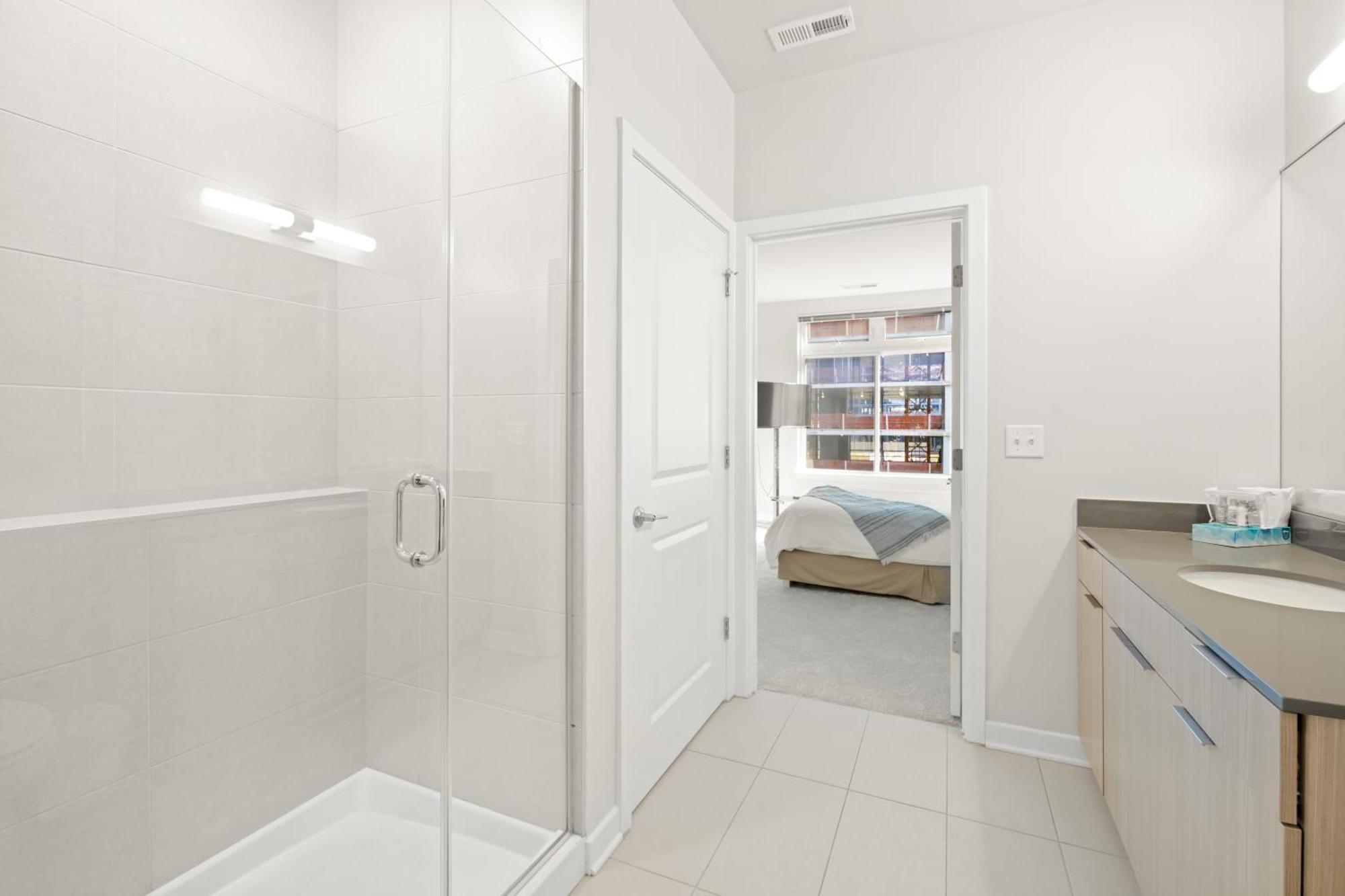 Apartment Global Luxury At *